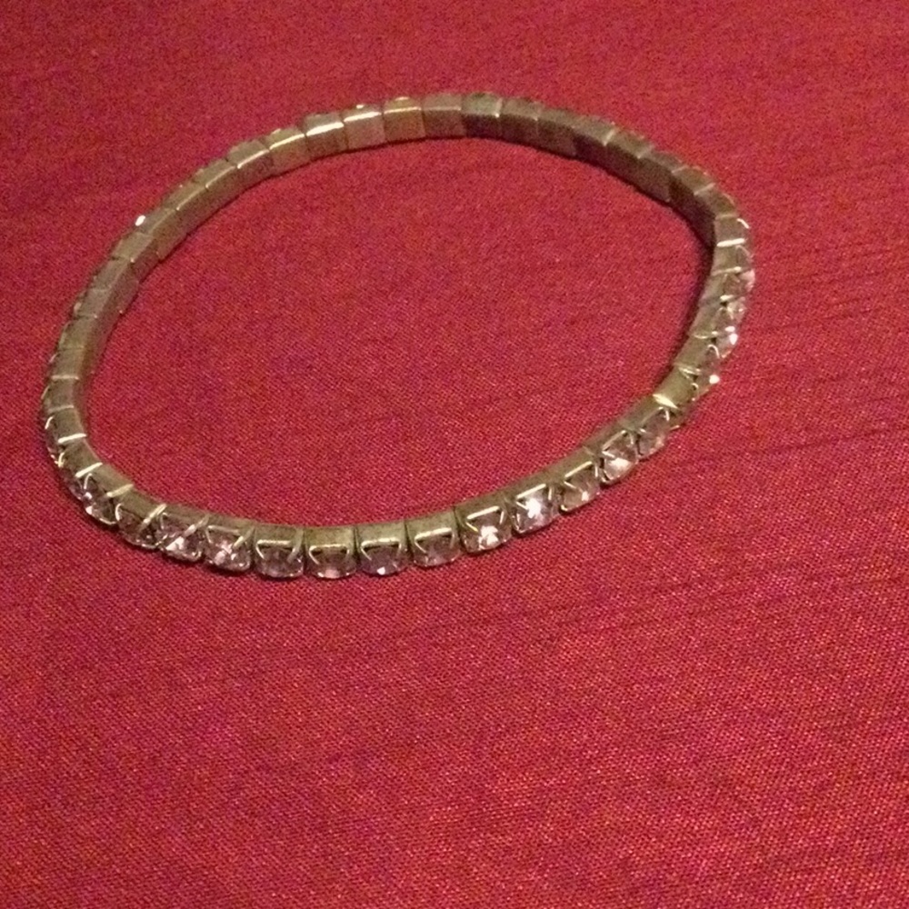 7 Pink/Purple Bracelets - Picture 14 of 15